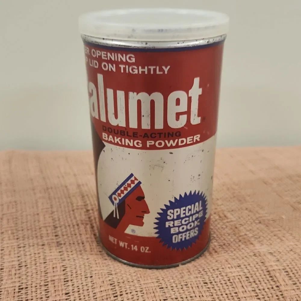 Vintage Calumet Double-Acting Baking Powder Tin